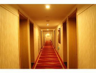 Super 8 Hotel Shenyang XI Ta Экстерьер фото